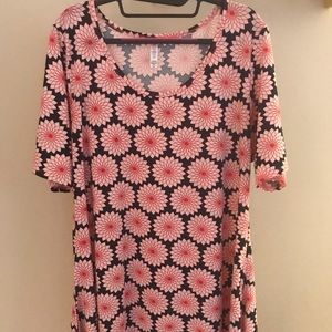 EUC 2XL LuLaRoe Perfect T